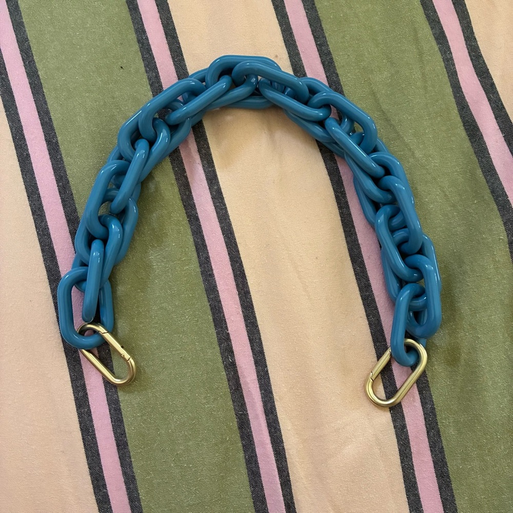 Clare V Blue Chain Resin Shorty Strap with Gold Clips